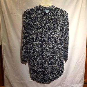 Tunic size S with a batik style fabric.  3/4 sleeves